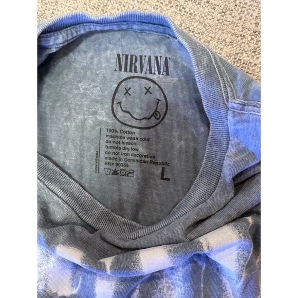 Nirvana Nevermind Dead Smiley Gray Grunge Band Short Sleeve T-Shirt Sz L - Picture 3 of 7
